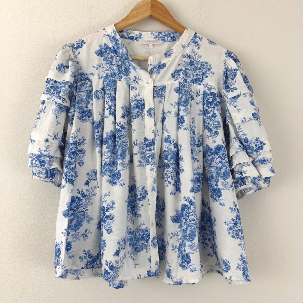 Cottagecore Olivaceous SZ L Blue Floral Toile Ruffle Sleeve Button Down Top